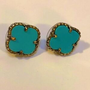 Elegant Sterling Silver Turquoise Clover Earrings